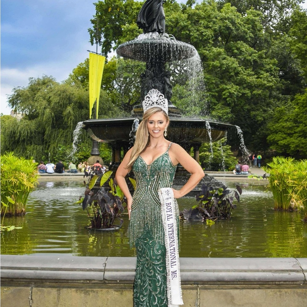 Green Beaded Gown gorgeous details